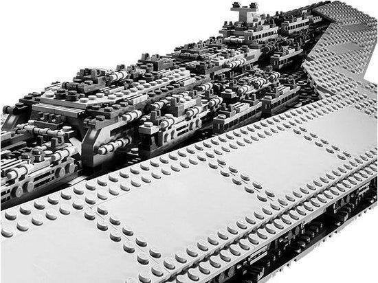 LEGO Star Wars Super Star Destroyer 10221